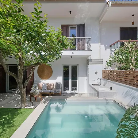 Дом отдыха 20 Daura Aroeira- Private Heated Pool